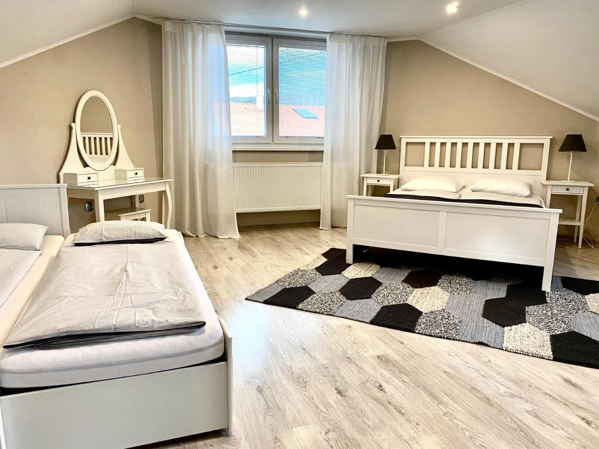 P&P Apartmany Bojnice Exteriör bild